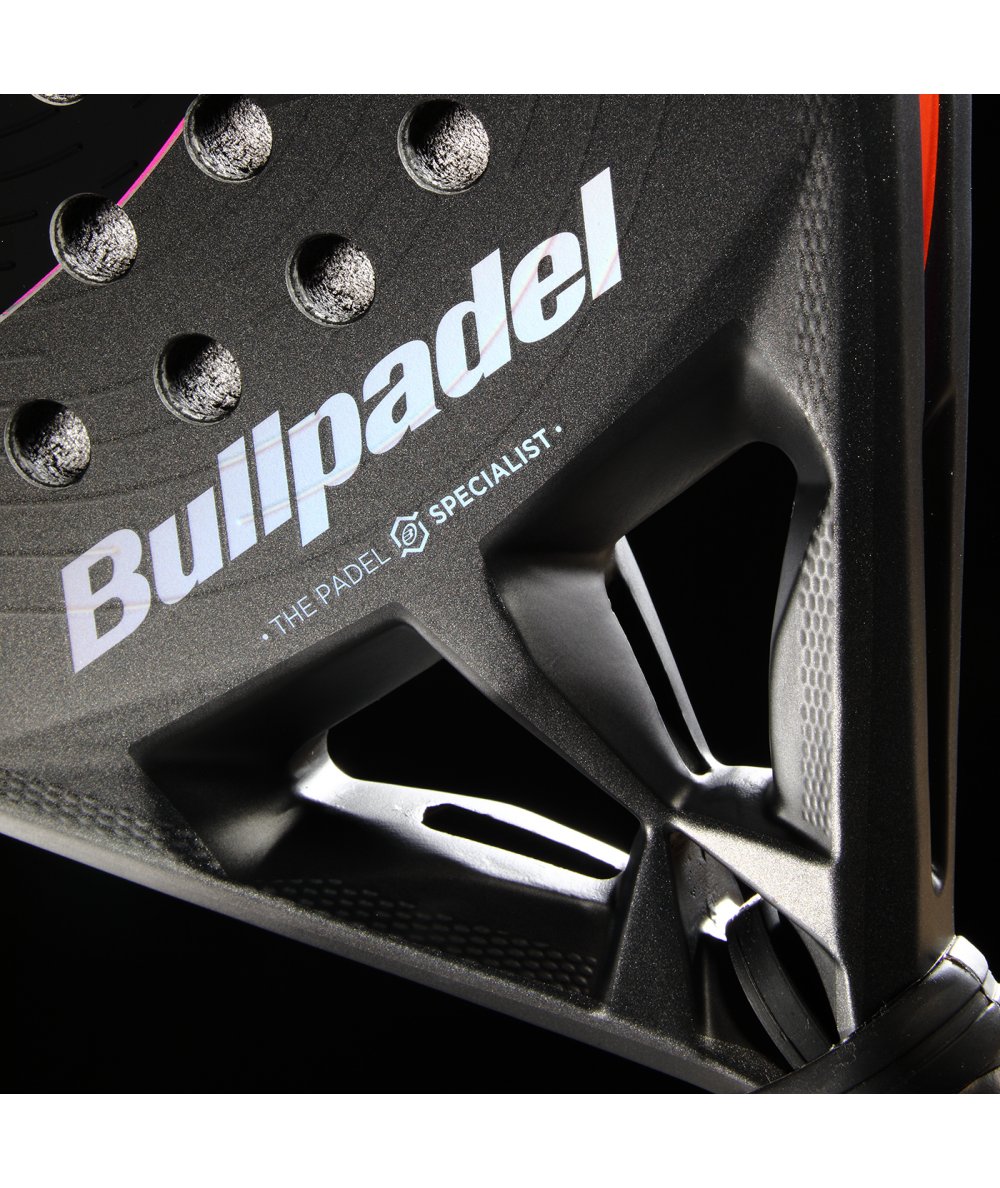 Bullpadel Hack 04 CMF 26