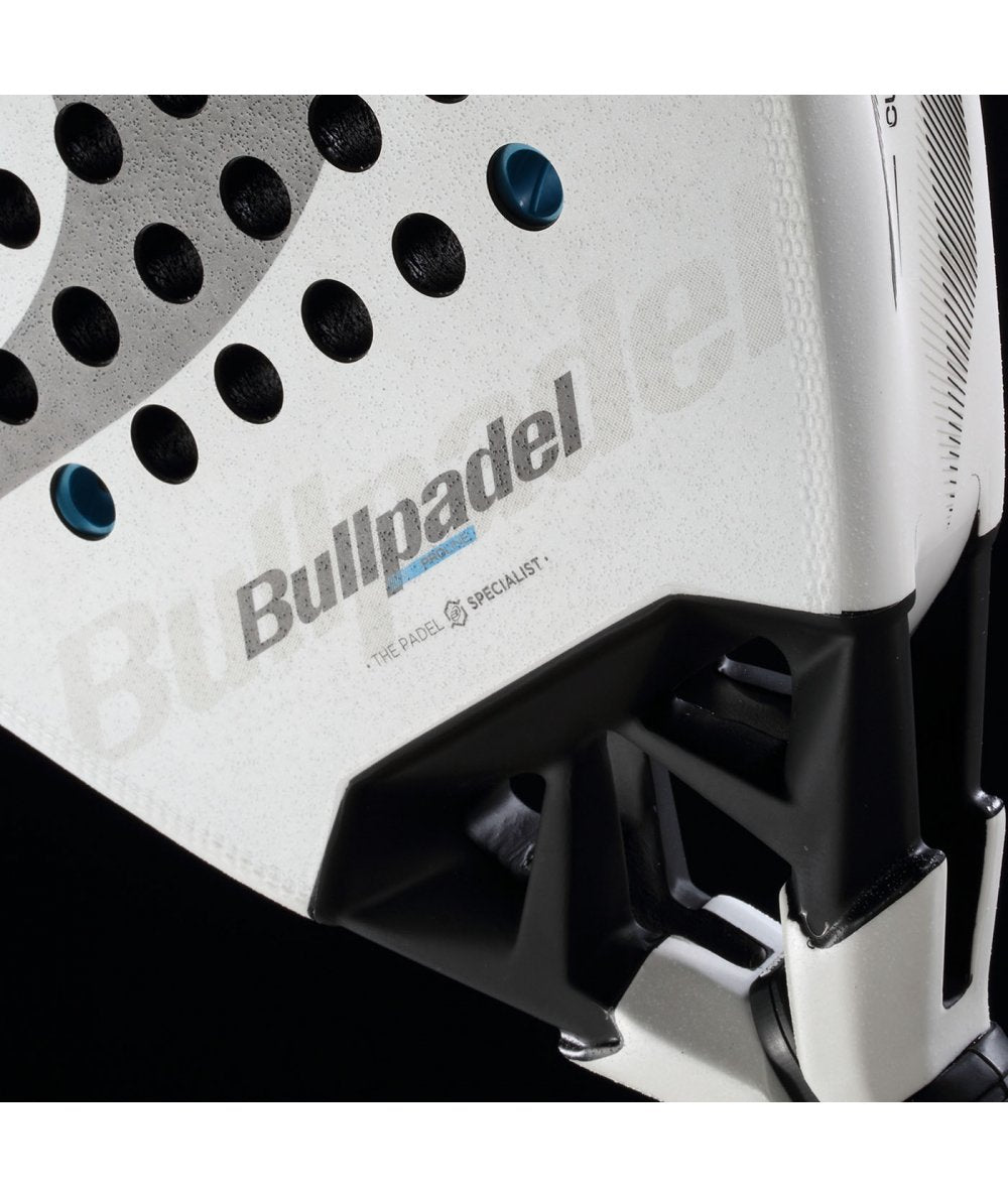 Bullpadel Vertex 05 26